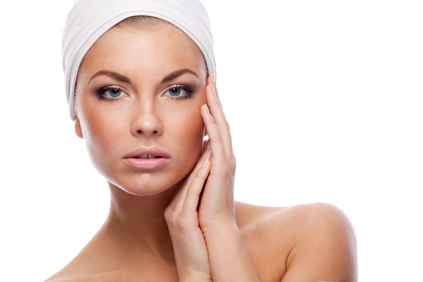 Apricot Kernal Oil Skin Moisturising Revitalising Dehydrated Delicate Aging - Herbalshire Handmade Herbal Products