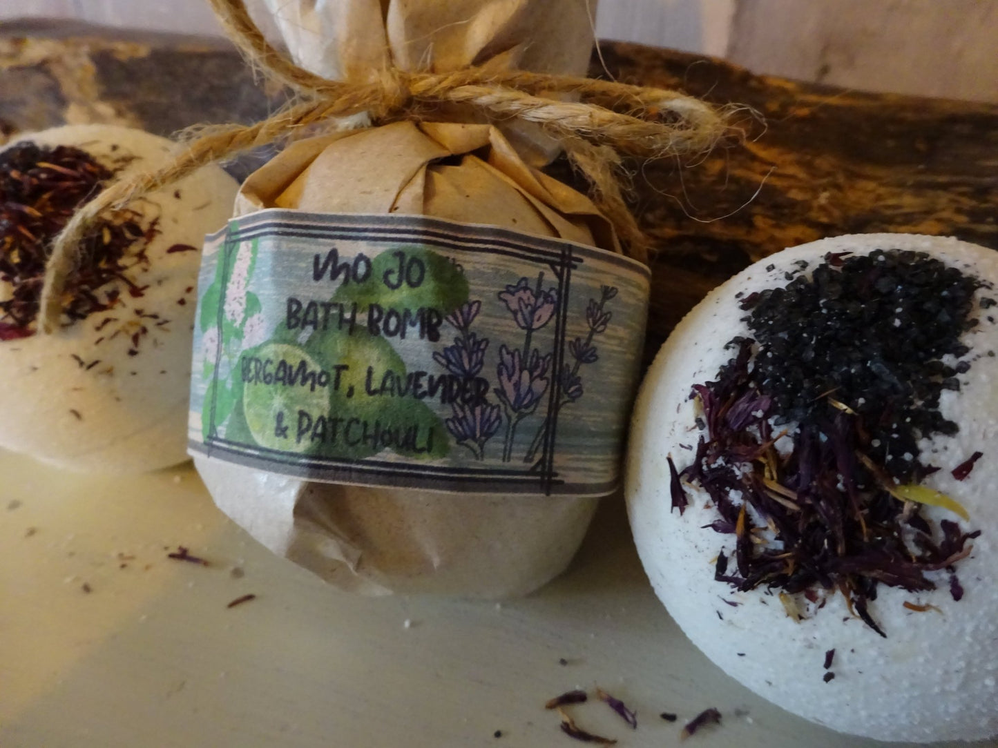 Aromatherapy Bath Bombs " Mo Jo" - Herbalshire Handmade Herbal Products