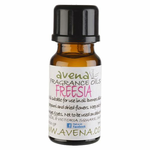 Aromatherapy Wooden Gift Box & 6 Fresh Summer Oils - Herbalshire Handmade Herbal Products
