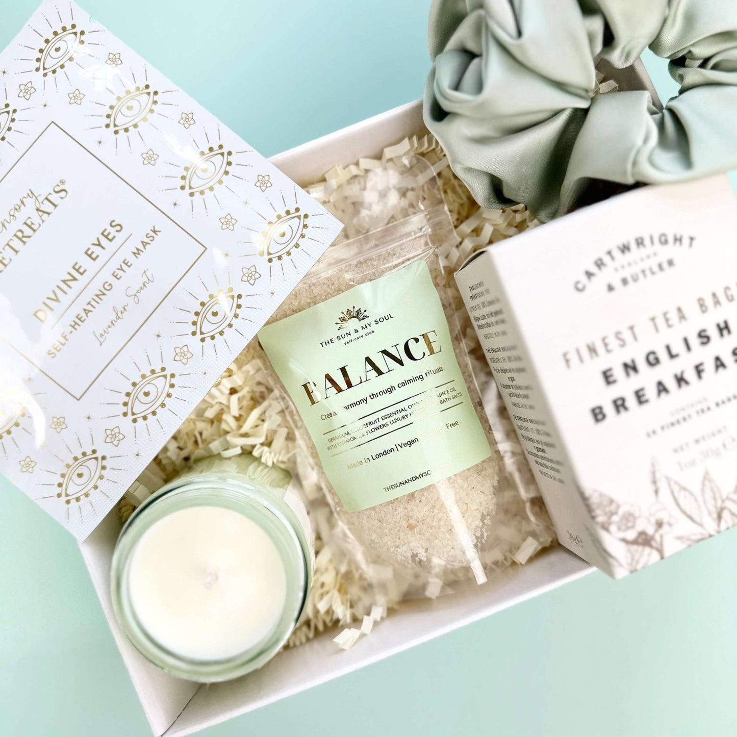 Balance Luxury Himalayan Bath Salts with Geranium, Grapefruit Essential Oils Vitamin E Oil Chamomile Flowers - Herbalshire Handmade Herbal Products