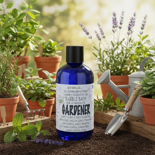 Gardener's Bubble Bath - Natural Product - Organic Base - Luxurious Gift - Herbalshire Handmade Herbal Products