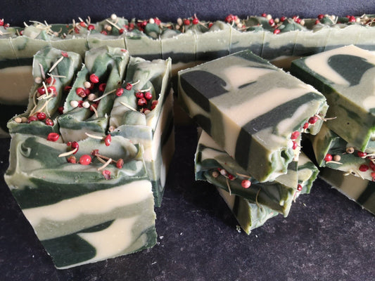 Winter Woodland Handmade Vegan Soap – Pine Juniper & Rosemary - Herbalshire Handmade Herbal Products