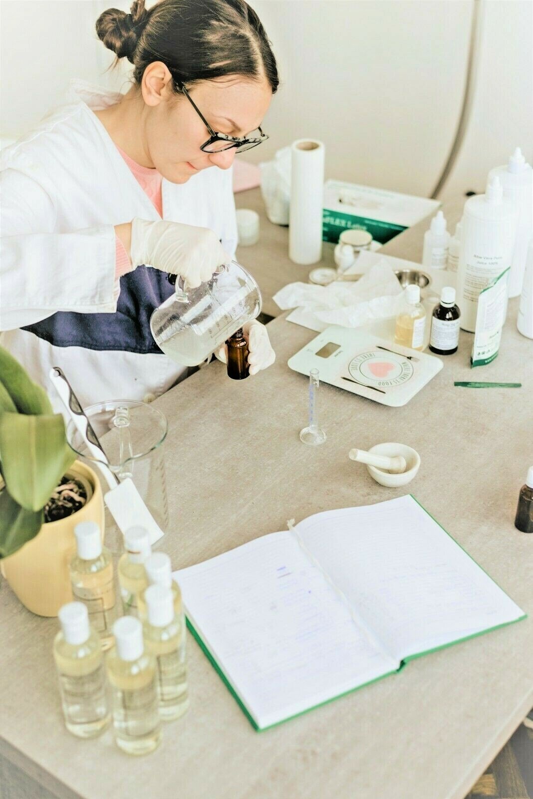 Active Muscle Rub Cream – 60ml – Handmade Herbal Muscle Balm - Herbalshire Handmade Herbal Products