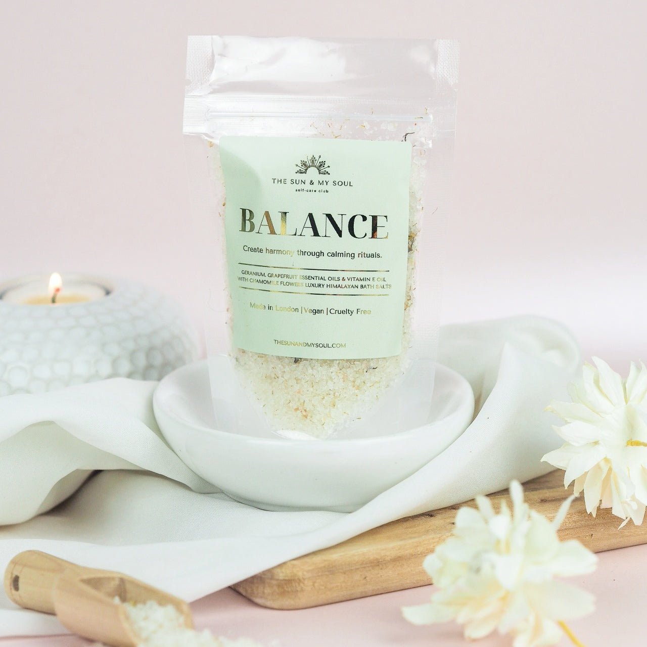 Balance Luxury Himalayan Bath Salts with Geranium, Grapefruit Essential Oils Vitamin E Oil Chamomile Flowers - Herbalshire Handmade Herbal Products