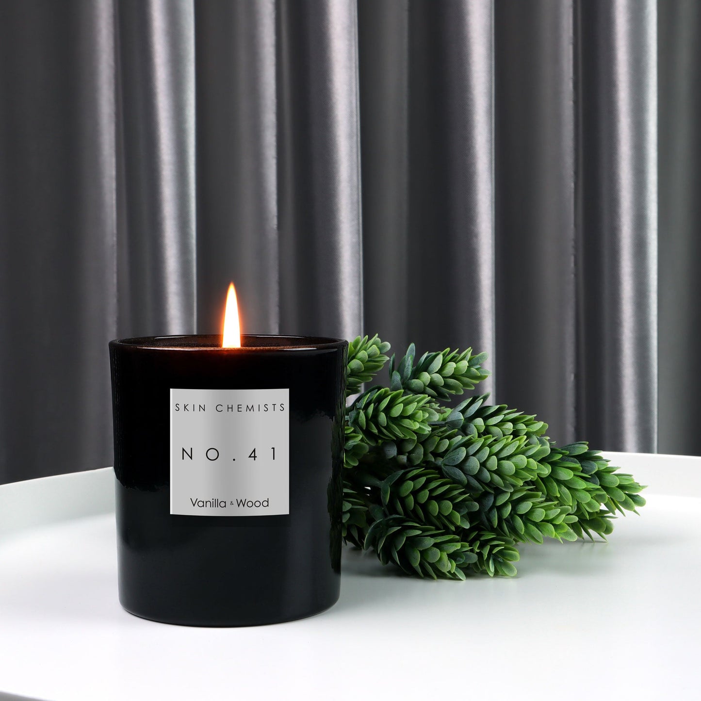 N0.41 Vanilla & Wood Candle 200g - Herbalshire Handmade Herbal Products
