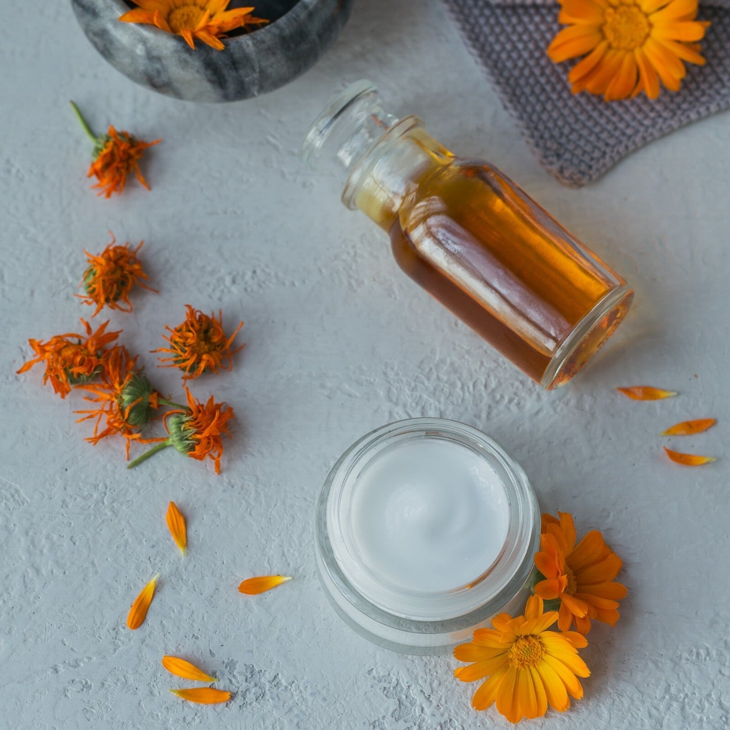 Natural Handmade Arnica Oil for Massage and Bruising - Relief and Healing Oil - Herbalshire Handmade Herbal Products