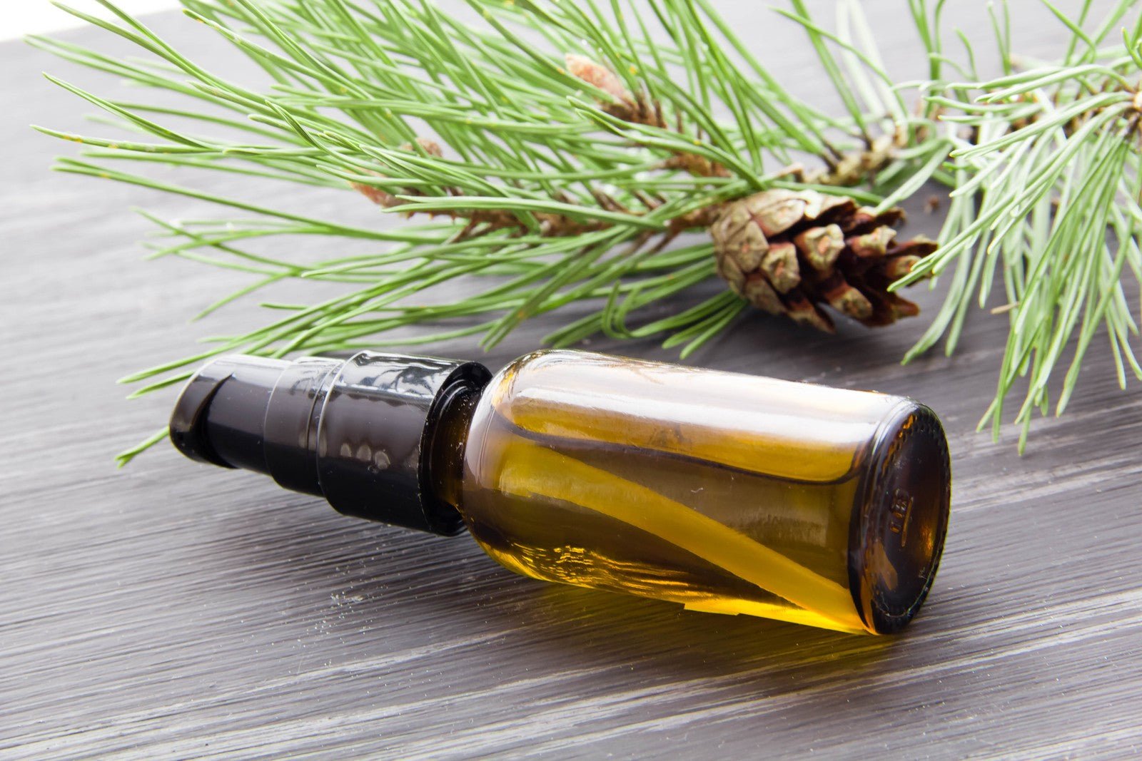 Natural Handmade Sciatica Oil - 250ML - Herbalshire - Pain Relief, Anti - Inflamm - Herbalshire Handmade Herbal Products