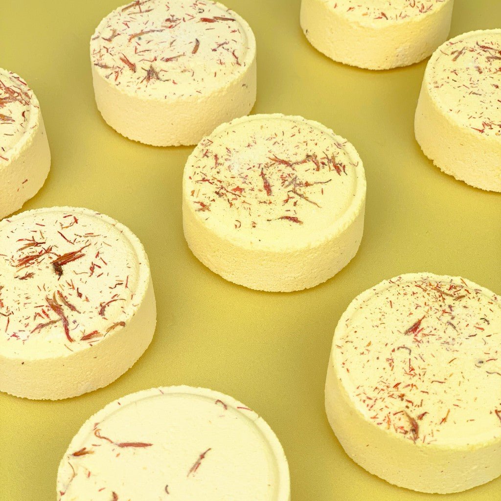 Recharge Aromatherapy Shower Steamer in Box - Juniper Berry, Lavender, Tea Tree, Tangerine and Safflower Petals - Herbalshire Handmade Herbal Products