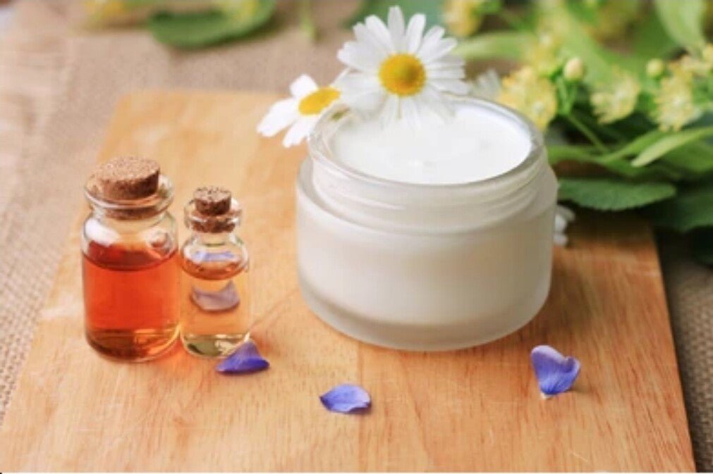 Sciatica Cream – Nerve Pain Relief Balm – Herbal Back & Leg Pain Treatment UK - Herbalshire Handmade Herbal Products