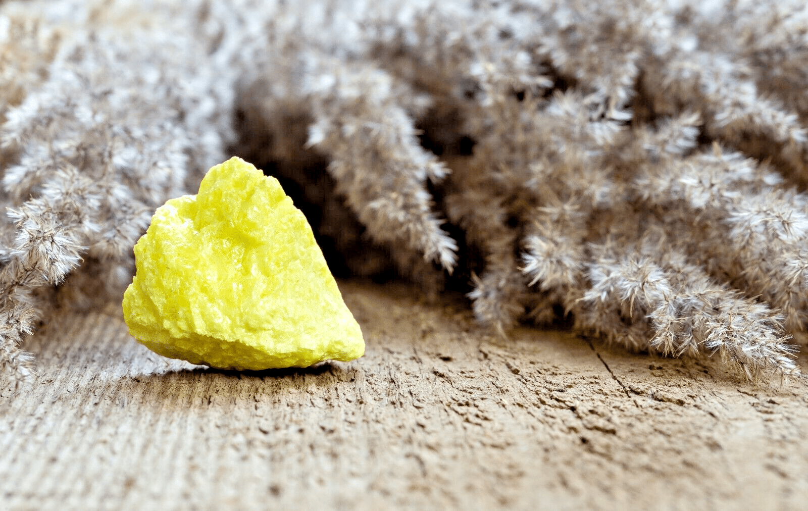 Sulphur Soap 200g Bar Natural Acne Treatment Eczema & Rosacea Relief Antifungal - Herbalshire Handmade Herbal Products