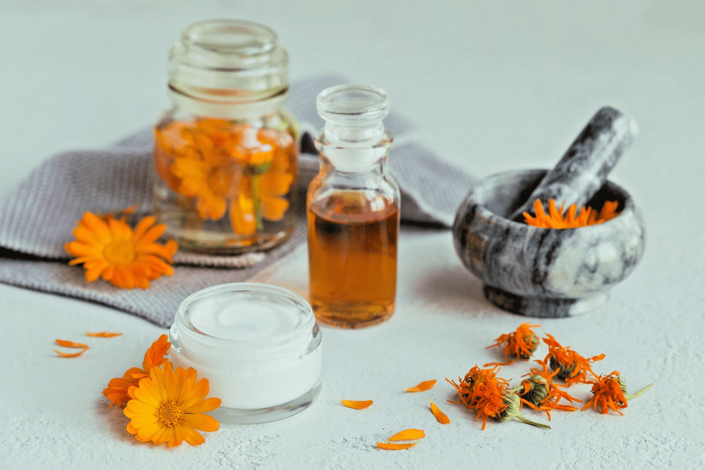 The One I Love Gift Bubble Bath – Handmade with Pure Essential Oils – 250ml - Herbalshire Handmade Herbal Products